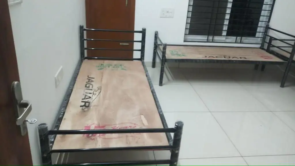 Single Cot view 5