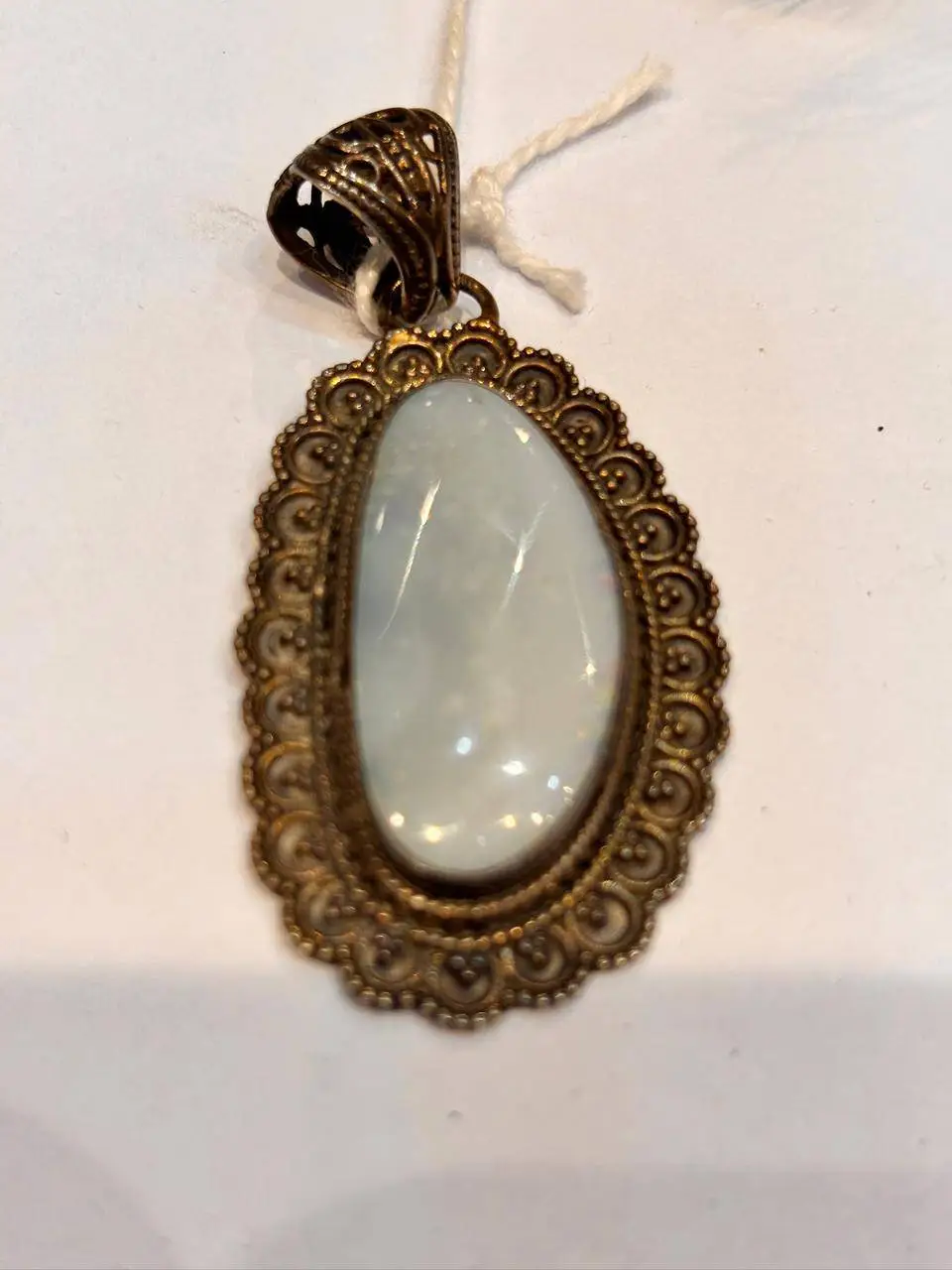 Vintage Oval Pendant view 3