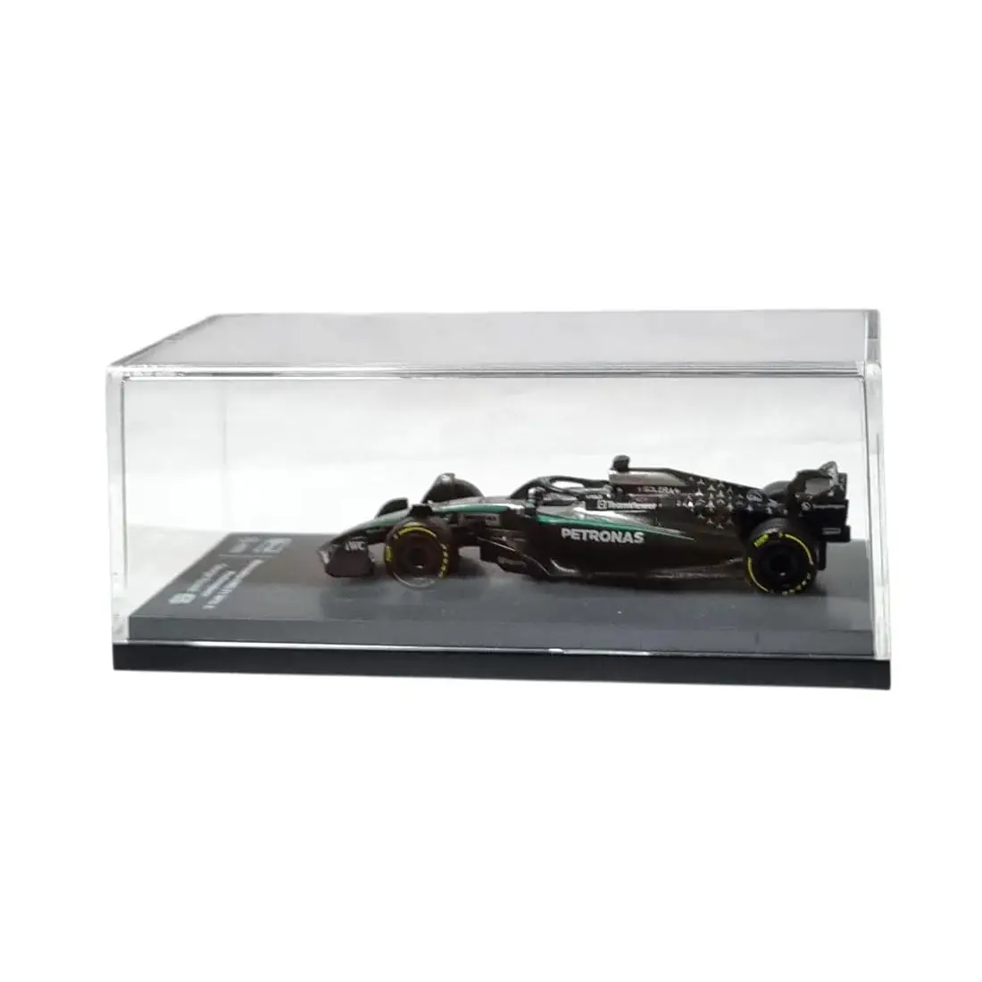 Bburago Mercedes-AMG F1 W15 E Performance view 3