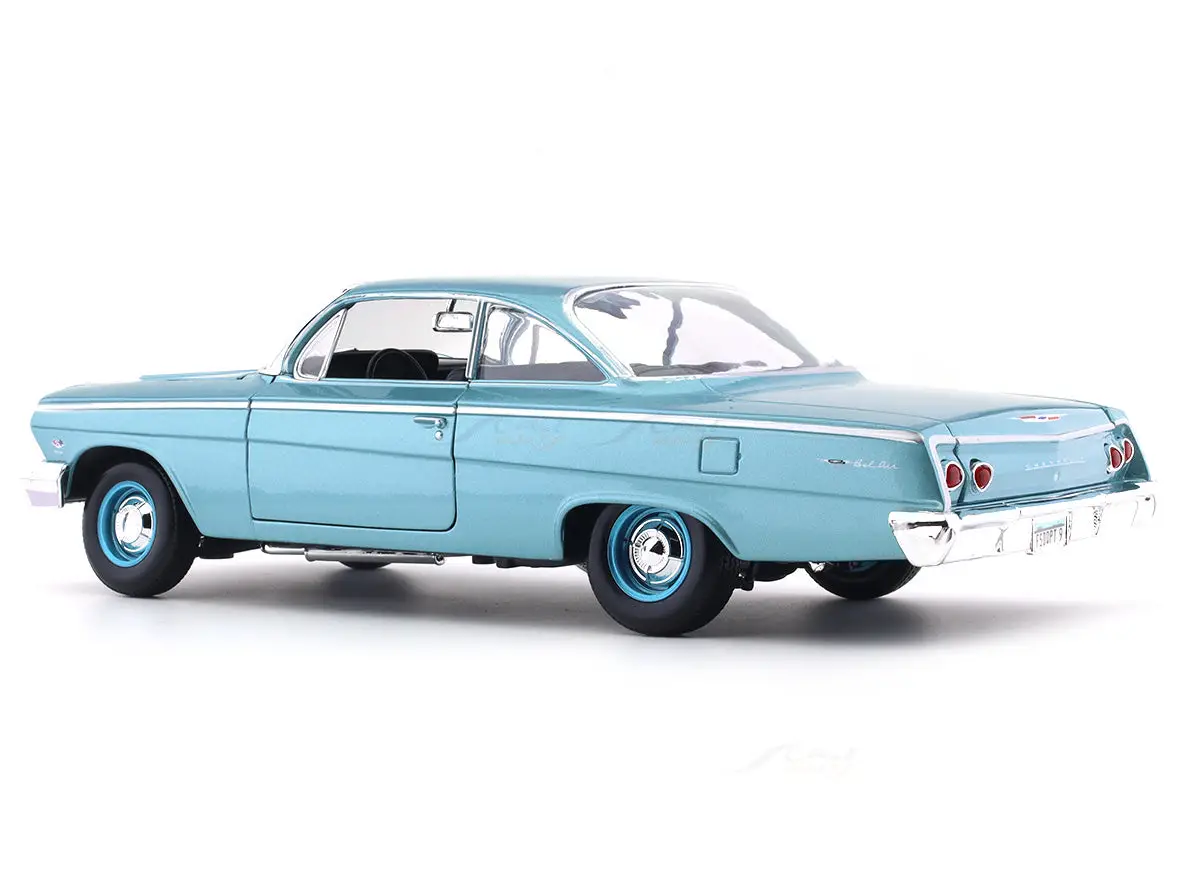1962 Chevy Bel Air 1:18 Maisto licensed diecast Scale Model car collectible view 7