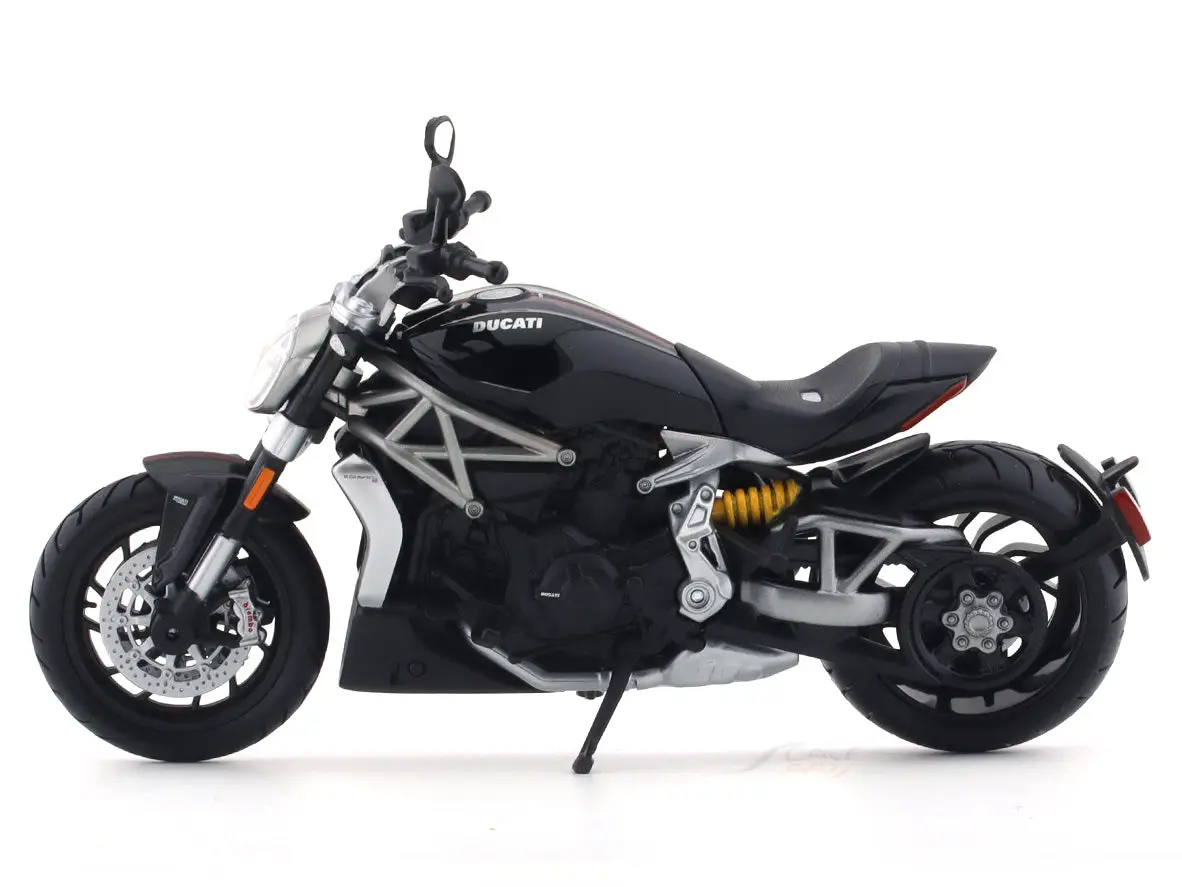 Ducati X Diavel S 1:12 Maisto Licensed Scale Model bike collectible view 2