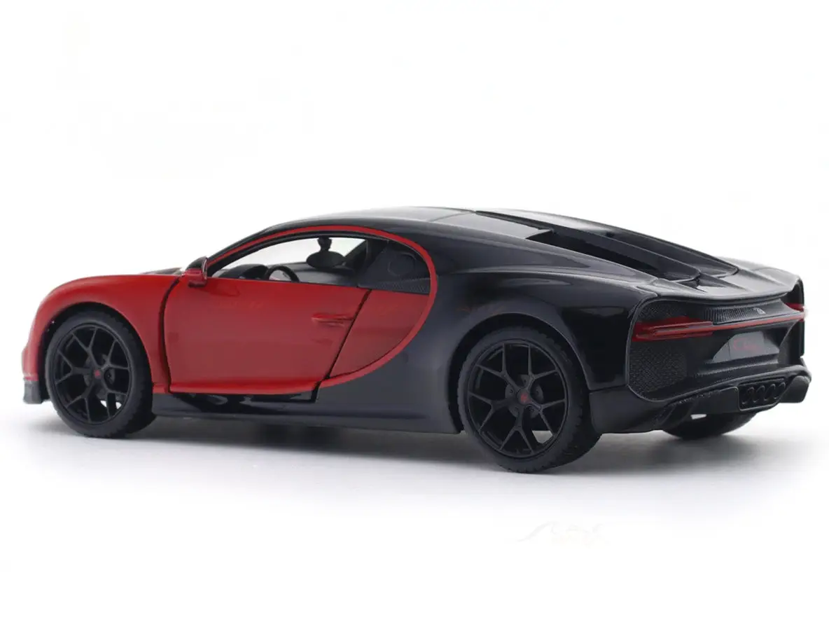 Bugatti Chiron Sport Red 1:24 Maisto with Acrylic Case Licensed Diecast Scale Model Car Collectible view 4
