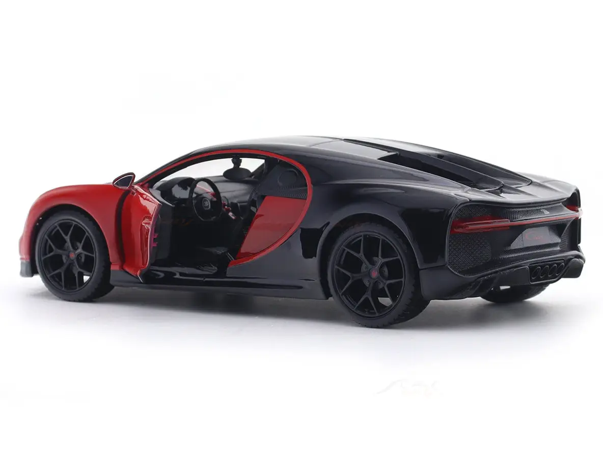 Bugatti Chiron Sport Red 1:24 Maisto with Acrylic Case Licensed Diecast Scale Model Car Collectible view 6
