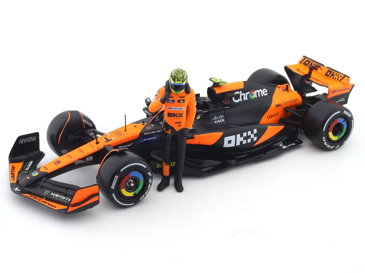 2024 McLaren MCL38 No.4 with figure 1:24 Bburago licensed diecast Scale Model car collectible view 8