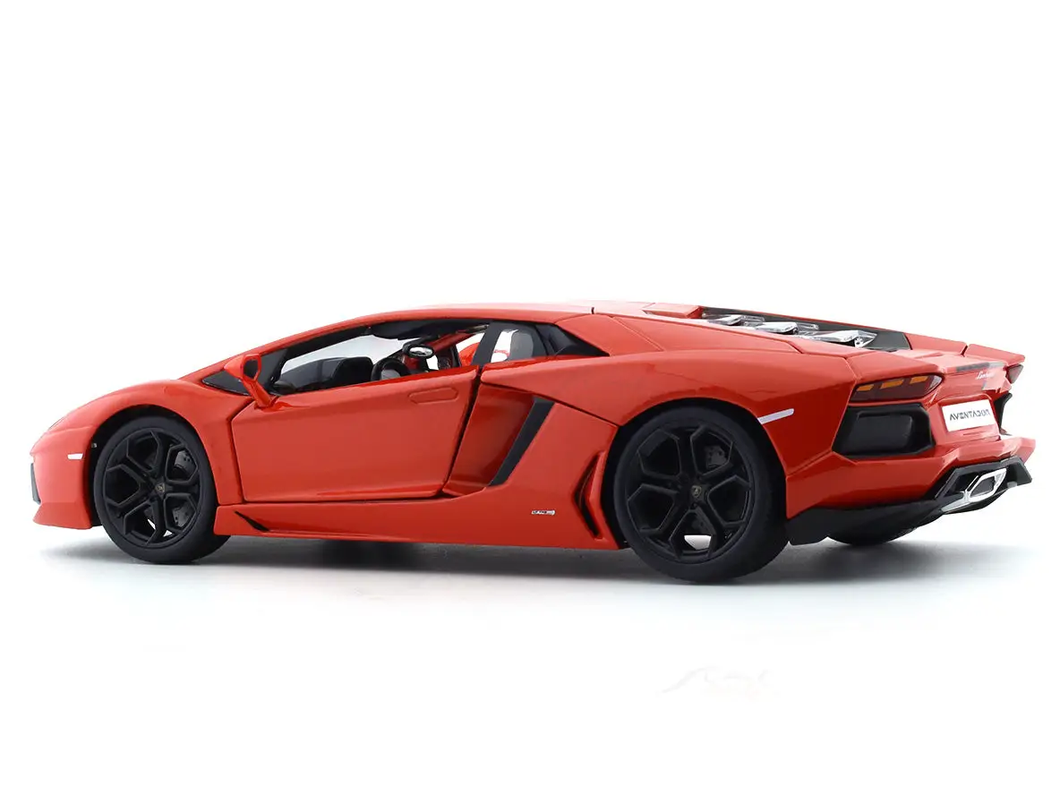 Lamborghini Aventador Lp700-4 1:18 RASTAR licensed diecast scale model car collectible view 2