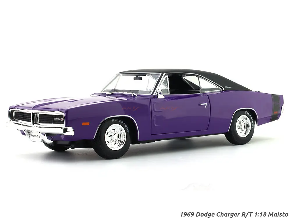 1969 Dodge Charger R/T Purple 1:18 Maisto licensed diecast scale model view 9