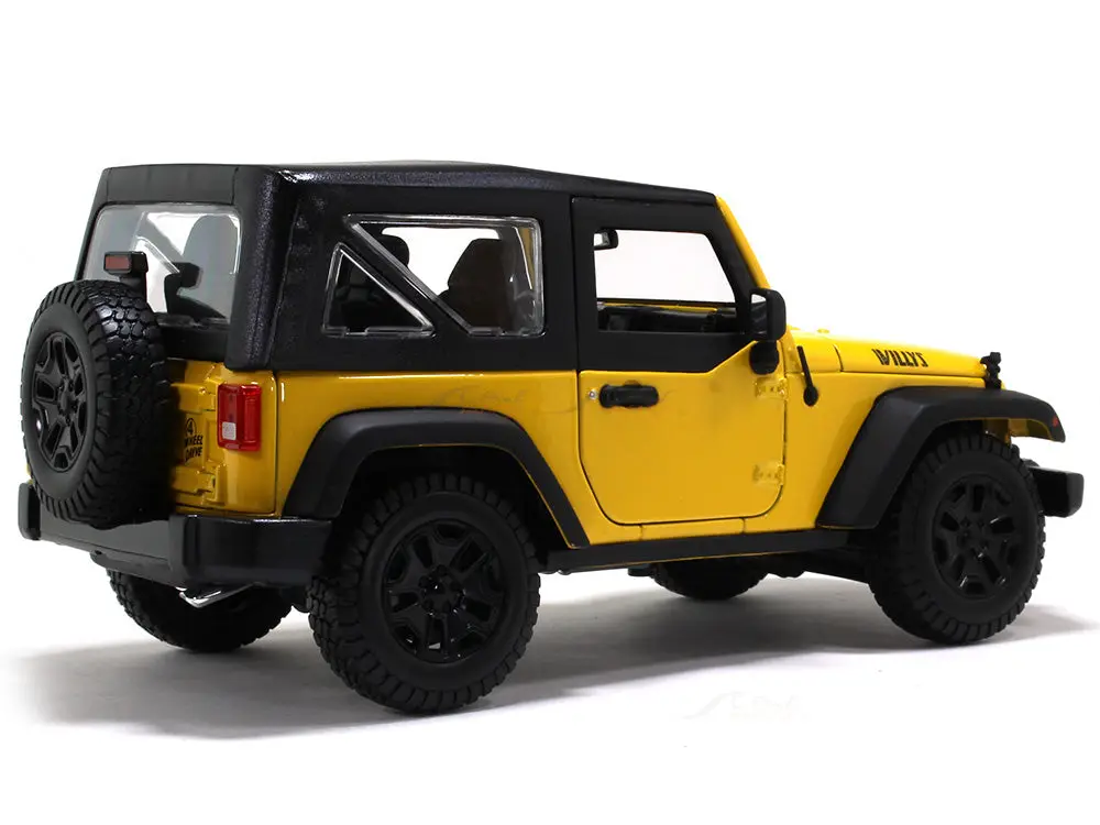 2014 Jeep Wrangler yellow 1:18 Maisto diecast Scale Model car view 4