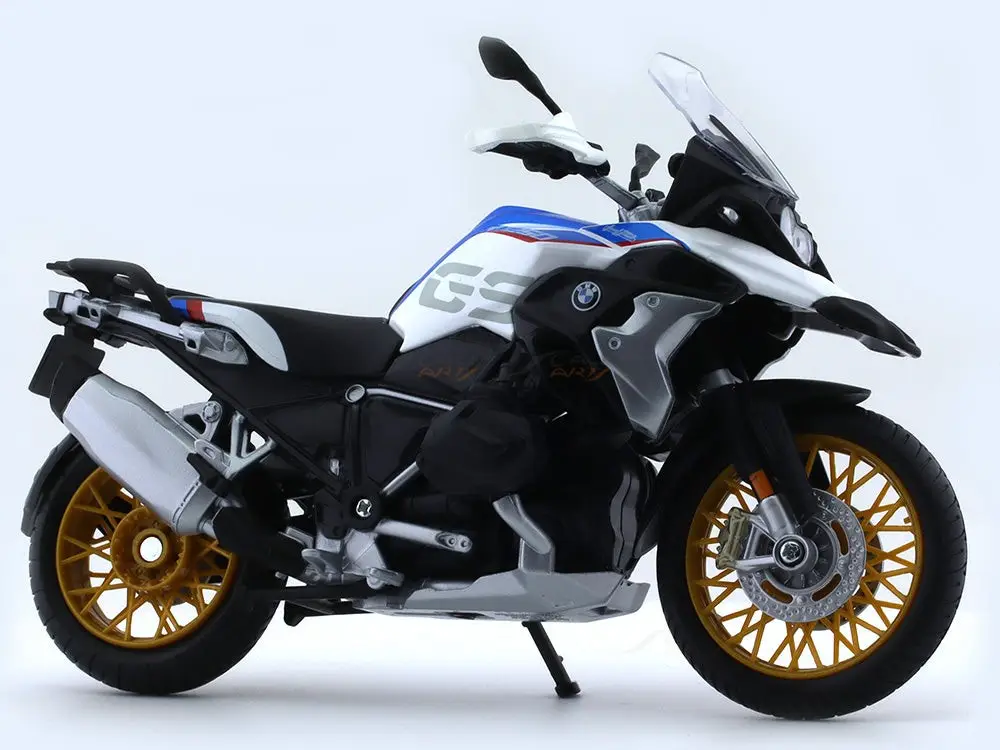 Licensed Scale Model bike collectible BMW R1250 GS 1:12 Maisto Licensed Scale Model bike collectible view 6