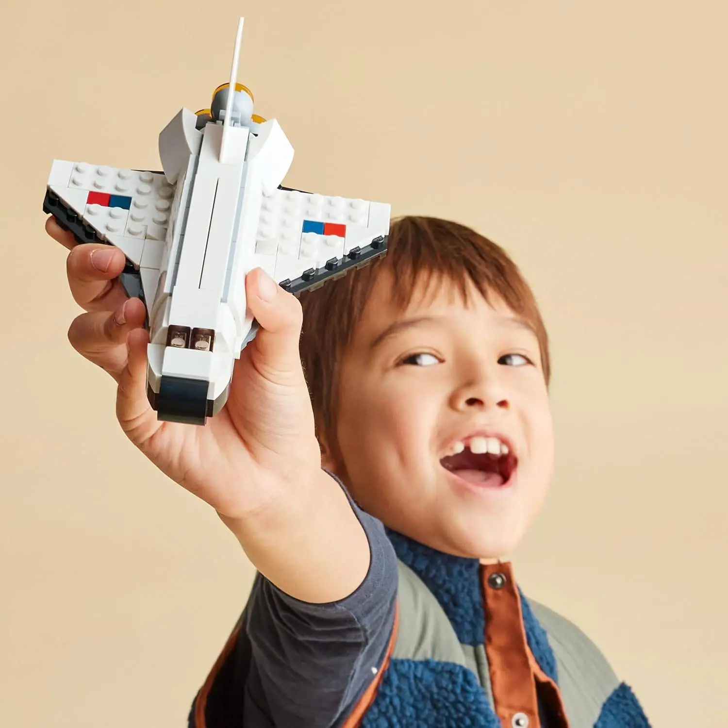 LEGO Creator Space Shuttle 31134 Building Toy Set with Astronaut and Spaceship Models for Kids Aged 6+ view 2