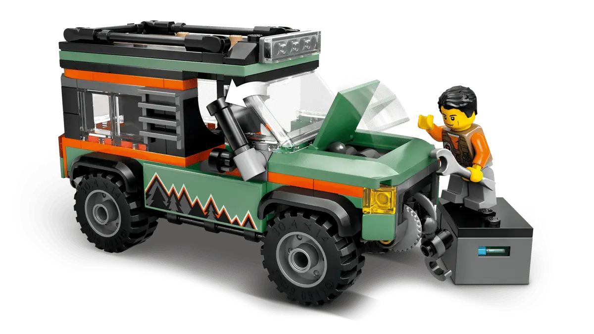 LEGO City Off-Road Missiob Truck 60447 view 4