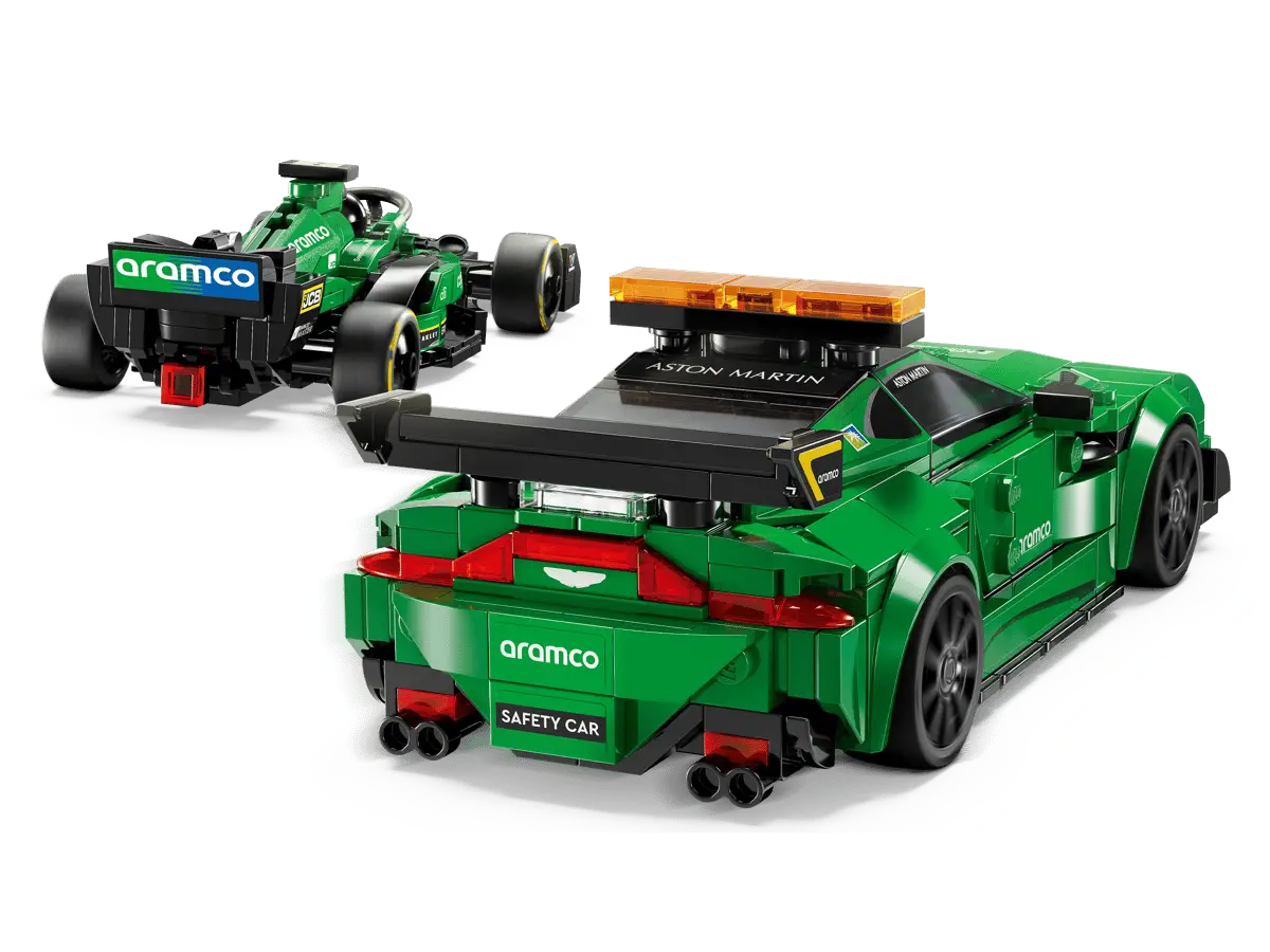Speed Champions #76925 Aston Martin Safety Car & AMR23 view 4