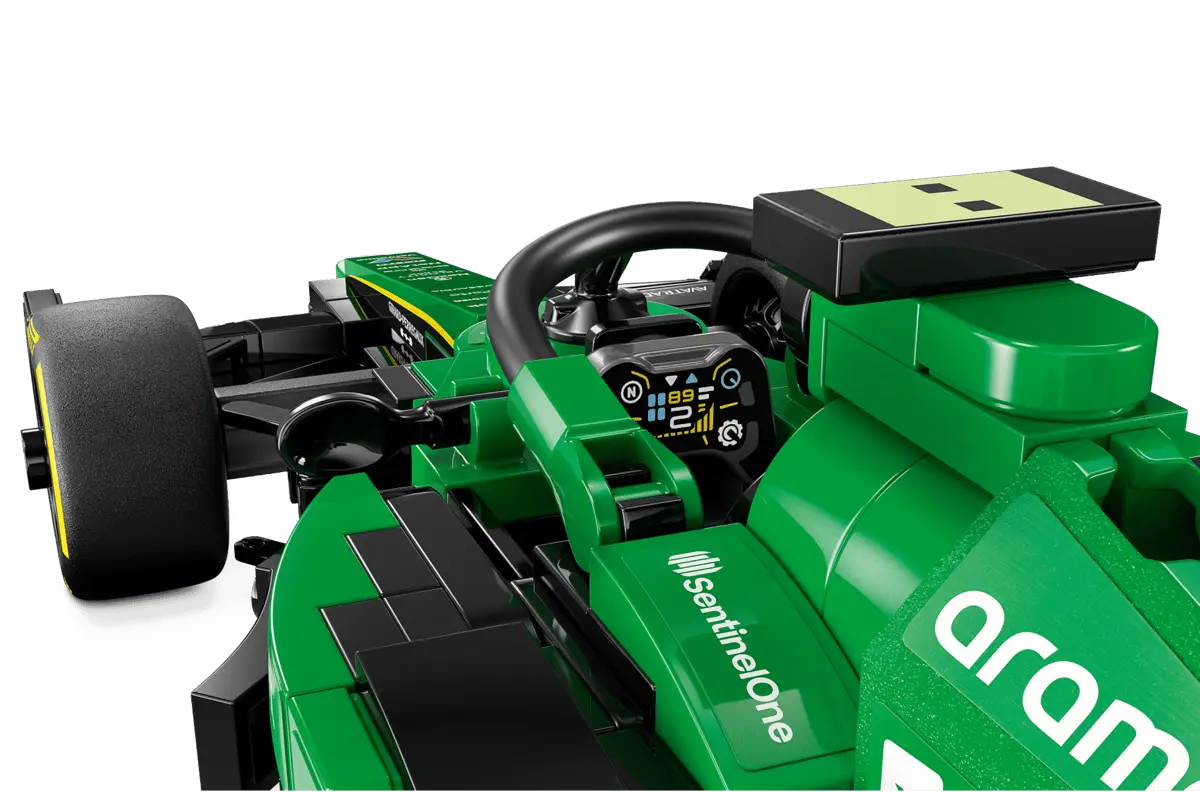 Speed Champions #76925 Aston Martin Safety Car & AMR23 view 7