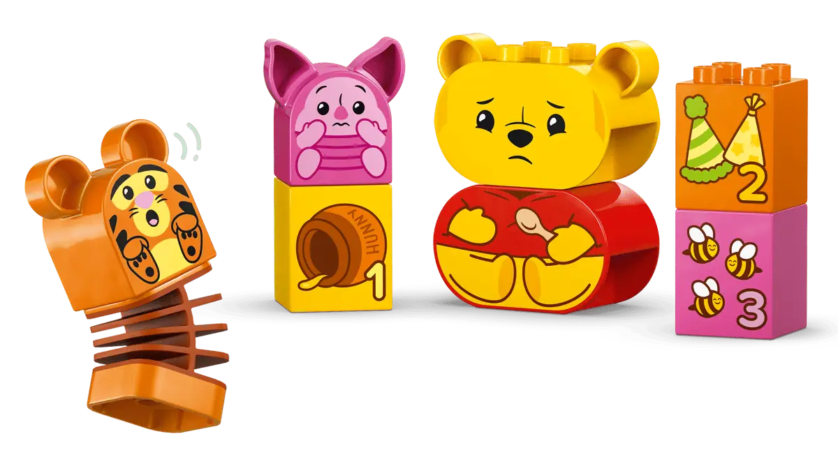 Disney™ #10457 Winnie the Pooh's Birthday Party view 3