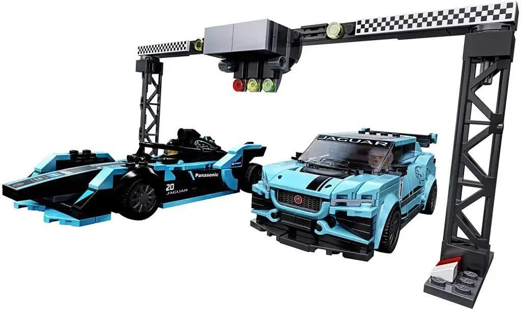 LEGO Speed Champions Formula E Panasonic Jaguar Racing GEN2 car&Jaguar I-PACE eTROPHY 76898 Building Set,Multicolor, 565 Pcs view 3