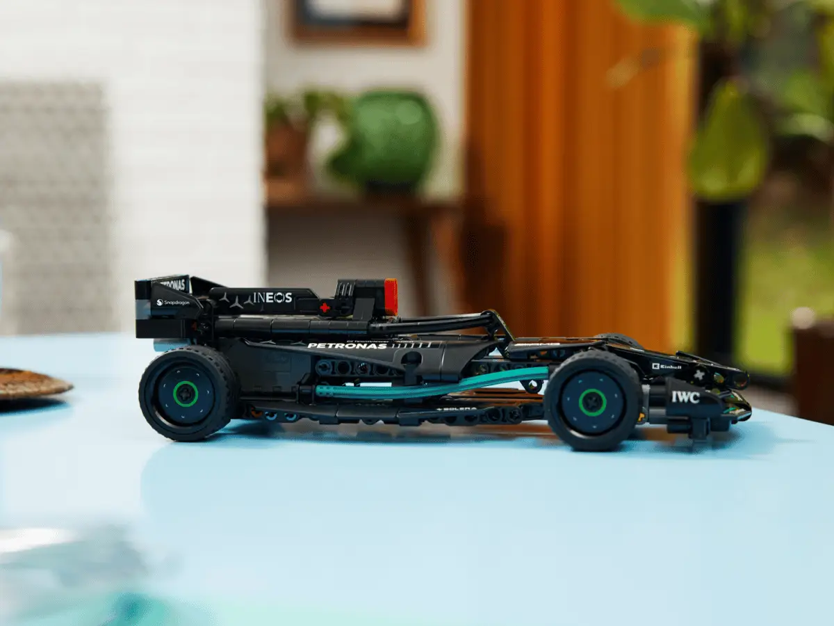 Technic #42165 Mercedes-AMG F1 W14 E Performance Pull-Back view 8