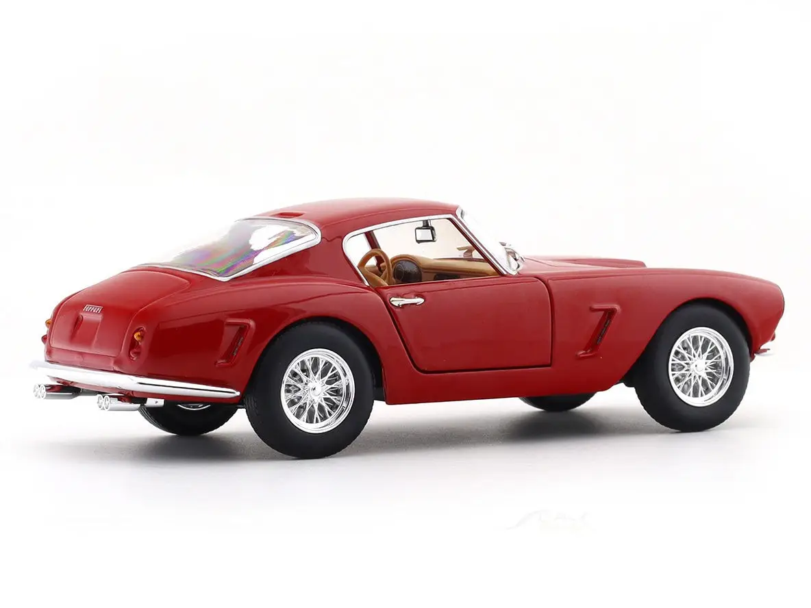 Ferrari 250GT Berlinetta with Acrylic case 1:24 Bburago licensed diecast Scale Model car collectible view 5