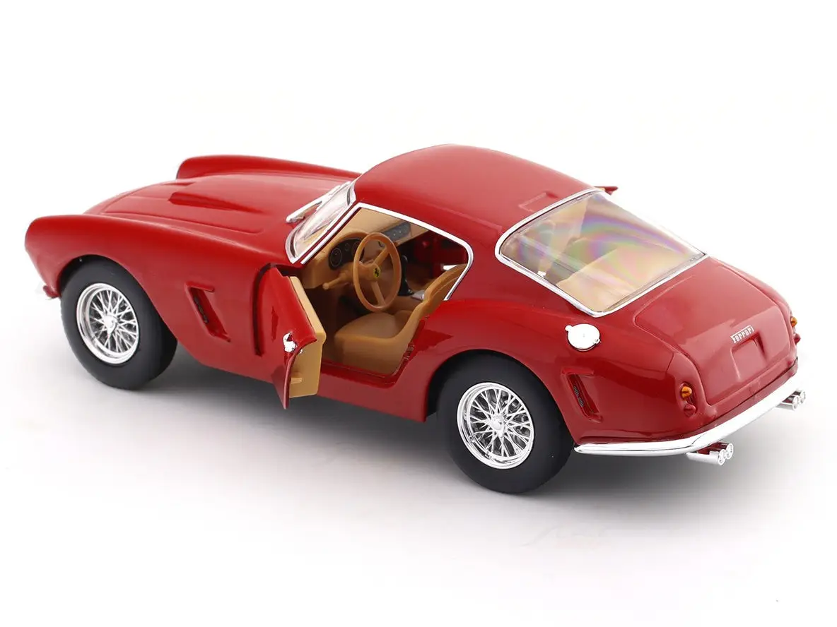Ferrari 250GT Berlinetta with Acrylic case 1:24 Bburago licensed diecast Scale Model car collectible view 8