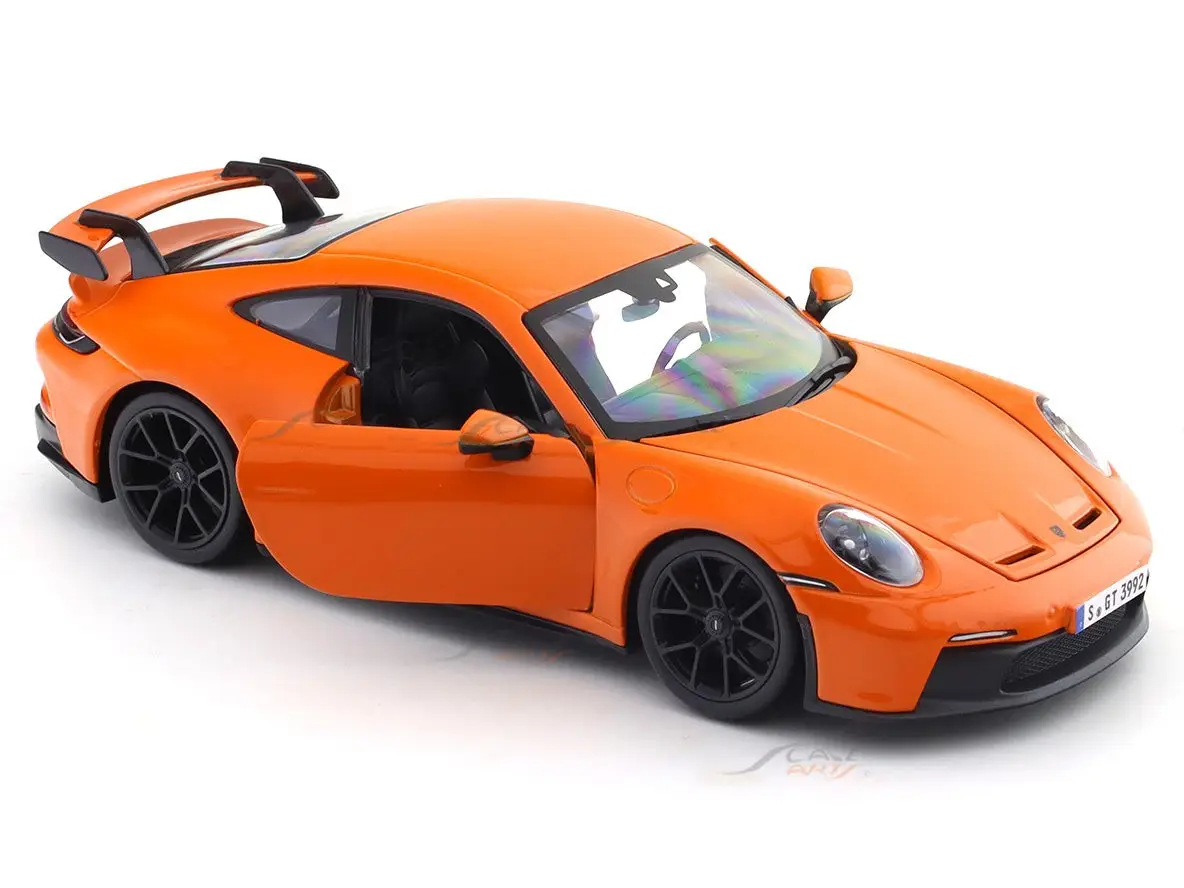 Porsche 911 GT3 Orange with Acrylic Case 1:24 Bburago Licensed Diecast Model car view 4