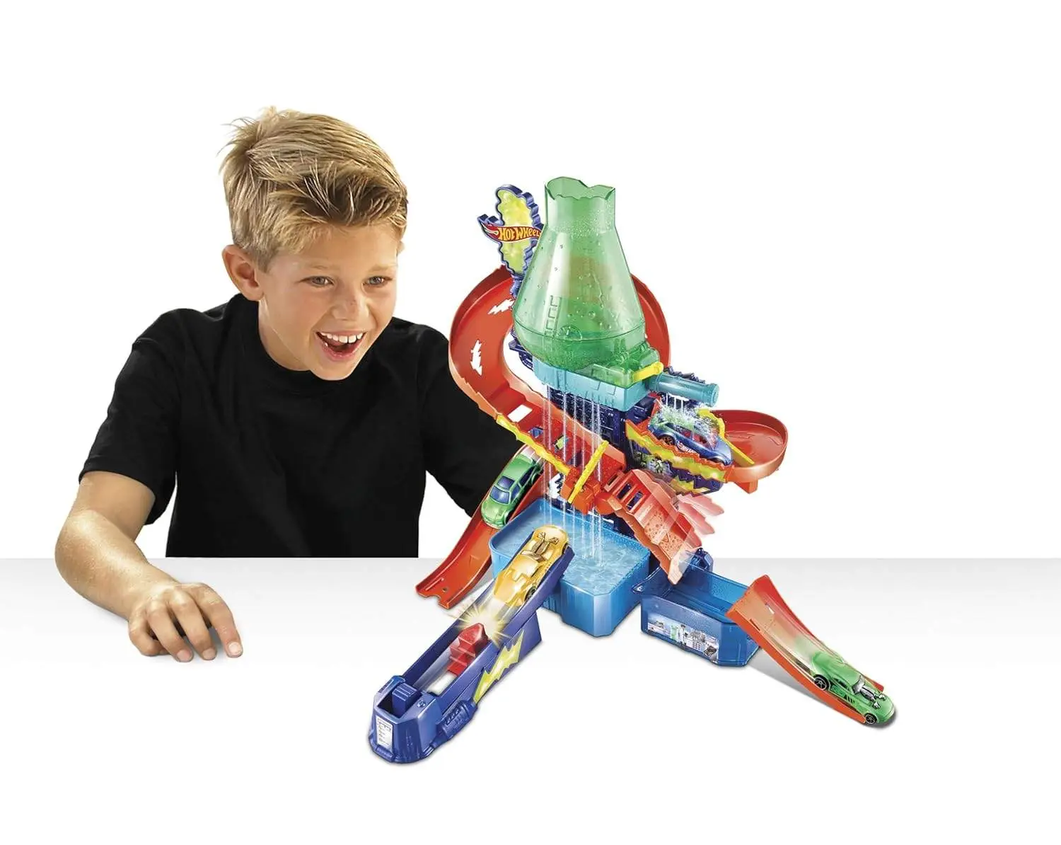 Hot Wheels® Color Shifters™ Science Lab with 1:64 Scale Cars, Track, Waterfall Ages 3 and Older view 3