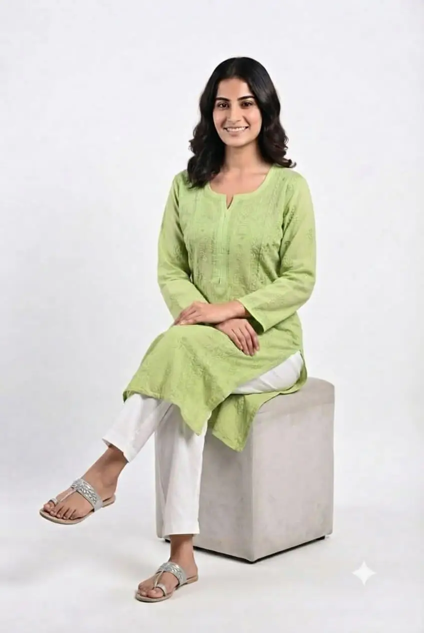 LCF CHIKAN EMBROIDERY MAL CHANDERI LONG KURTI - GREEN view 4