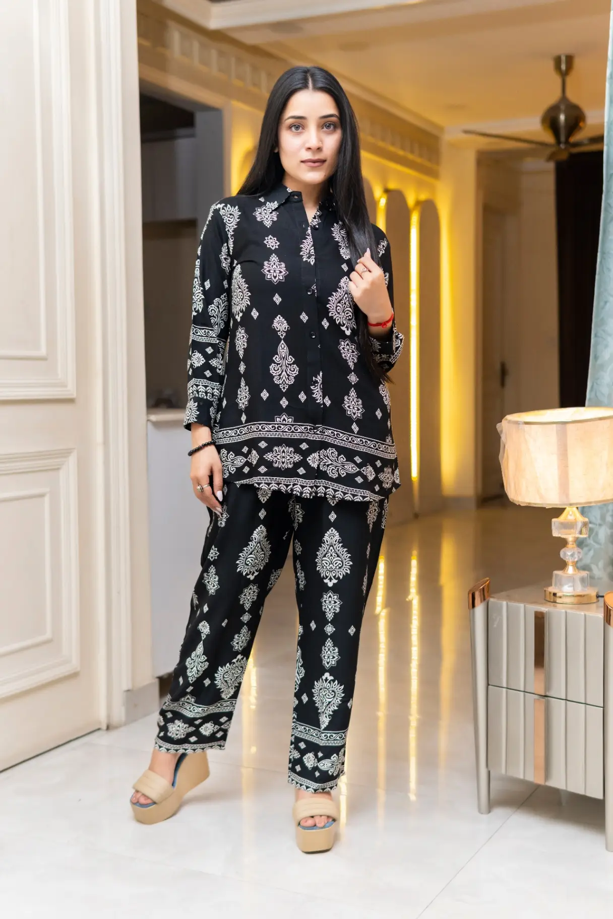 Women’s Black & White Ethnic Motif Printed Shirt and Trouser Cord-Set view 2