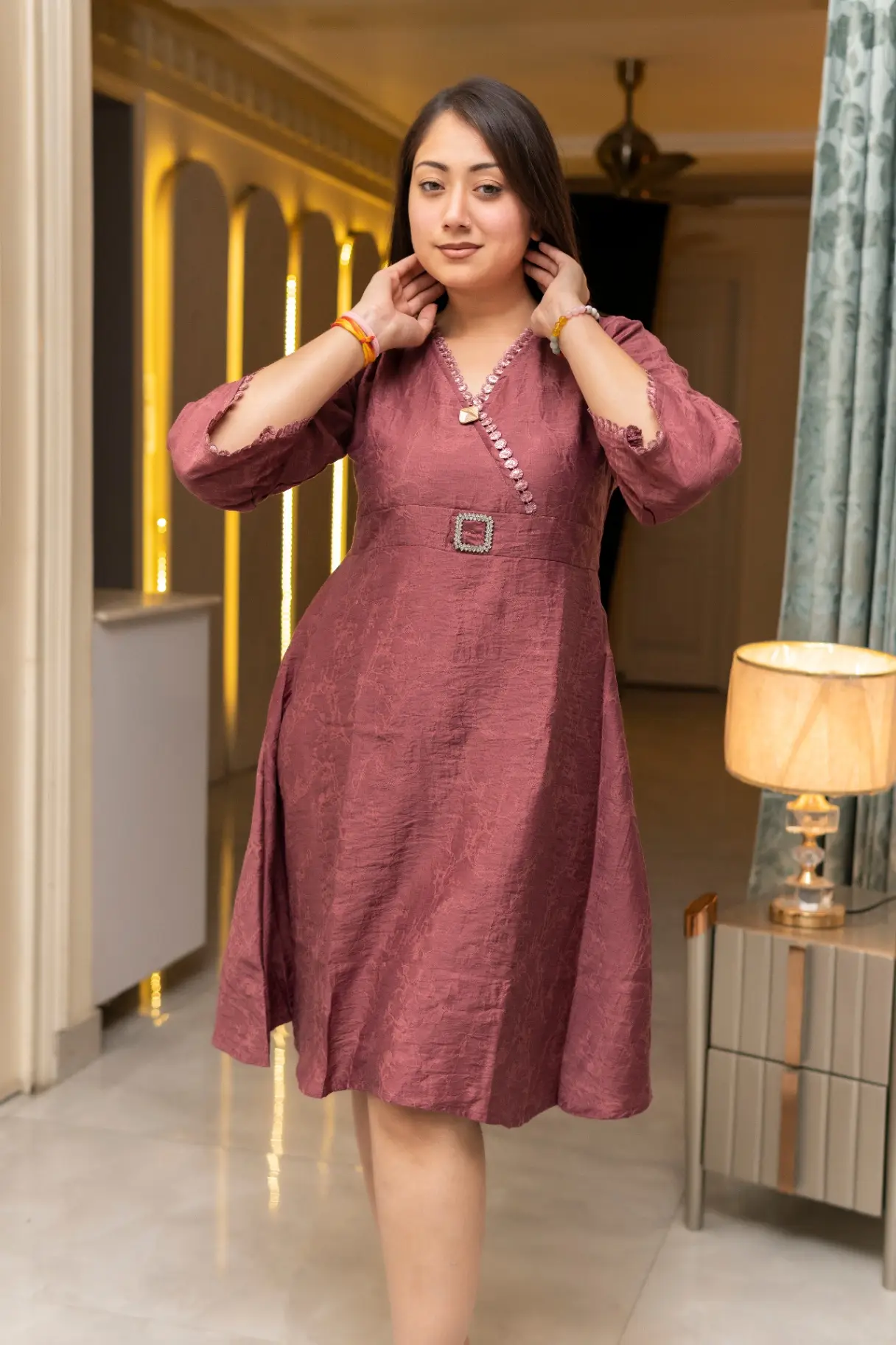 Women’s Mauve Textured Silk-Blend A-Line Midi Dress with Embellished Waist view 2