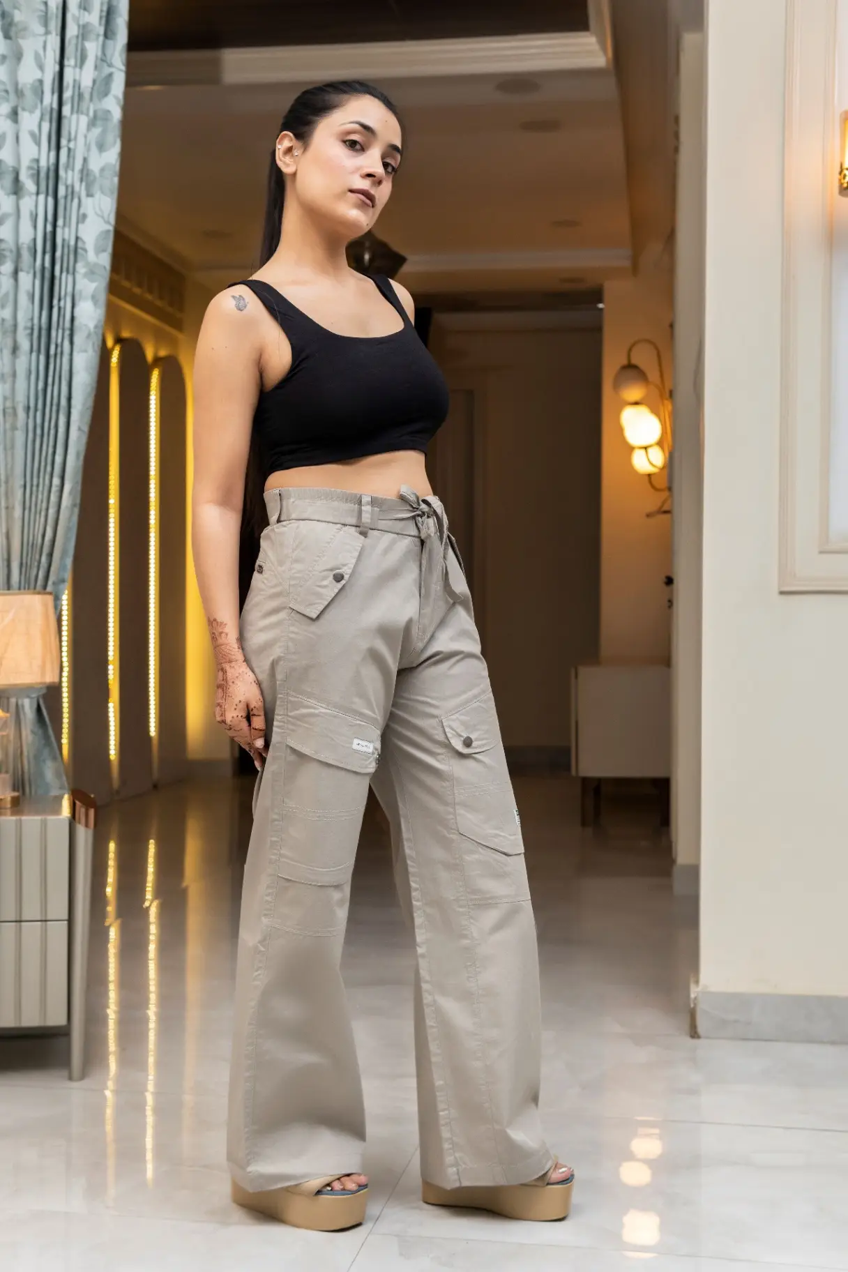 Slate Gray Wide-Leg Cargo Trousers with Multi-Pocket Detail view 3