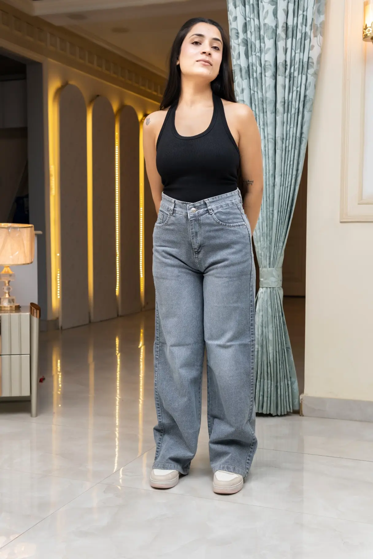 High-Rise Wide-Leg Jeans in Mid Grey Wash