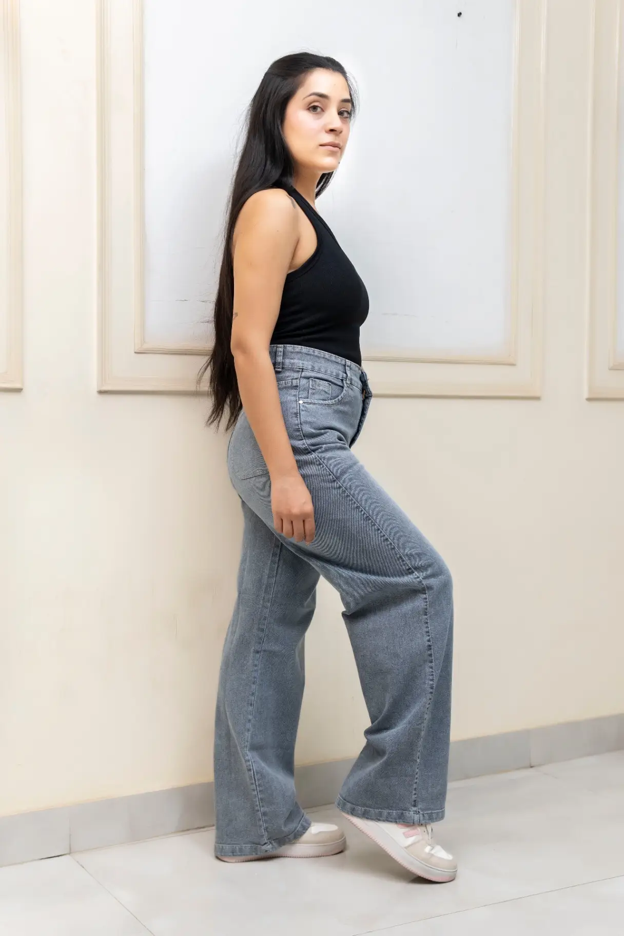 High-Rise Wide-Leg Jeans in Mid Grey Wash view 4