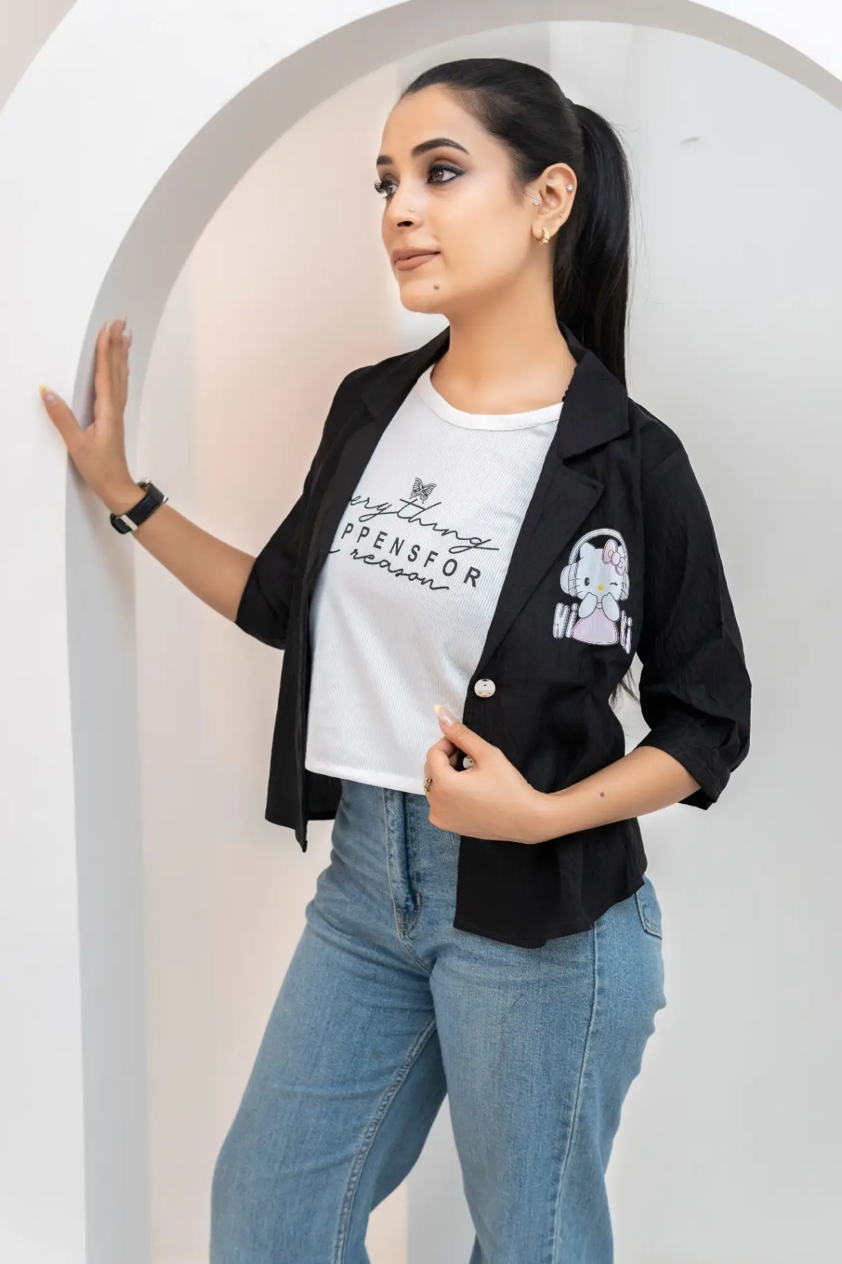 Black Crinkle Open-Front Top with White Pocket Detail view 3