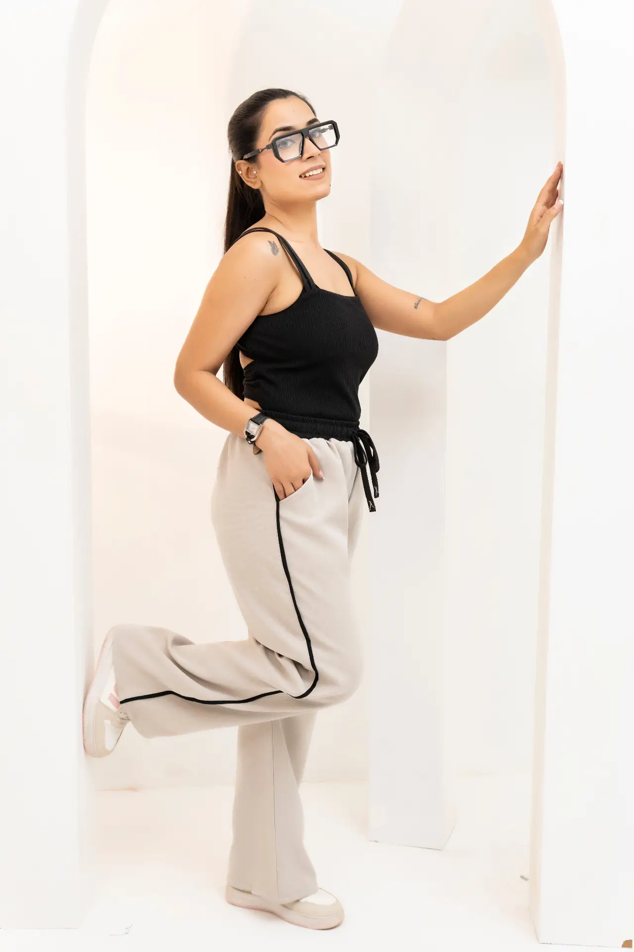 Light Grey Wide-Leg Track Trousers with Black Side Piping view 2