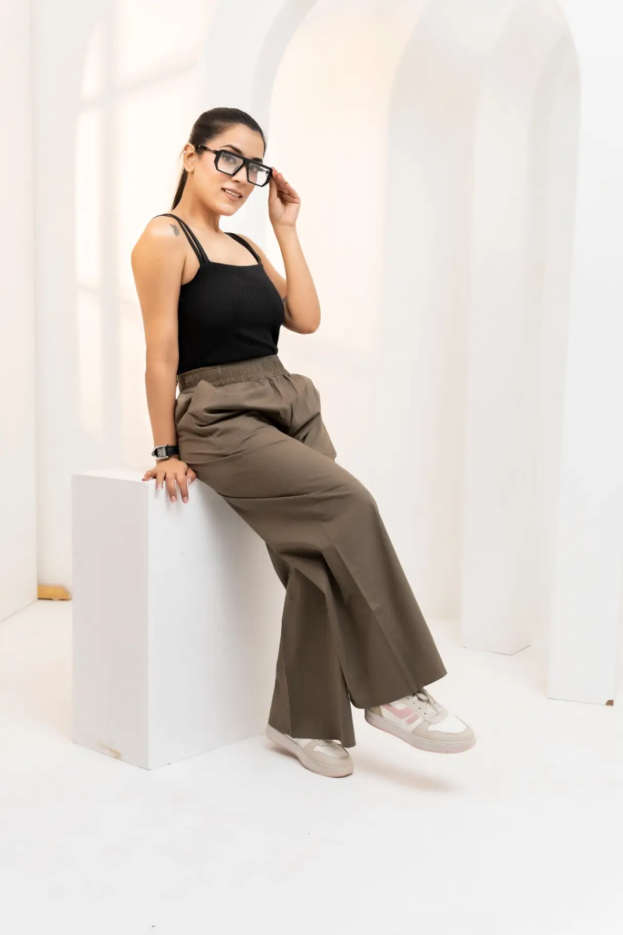 Girls' Soft Ash Brown Pleated Wide-Leg Loungewear Cotton Trousers