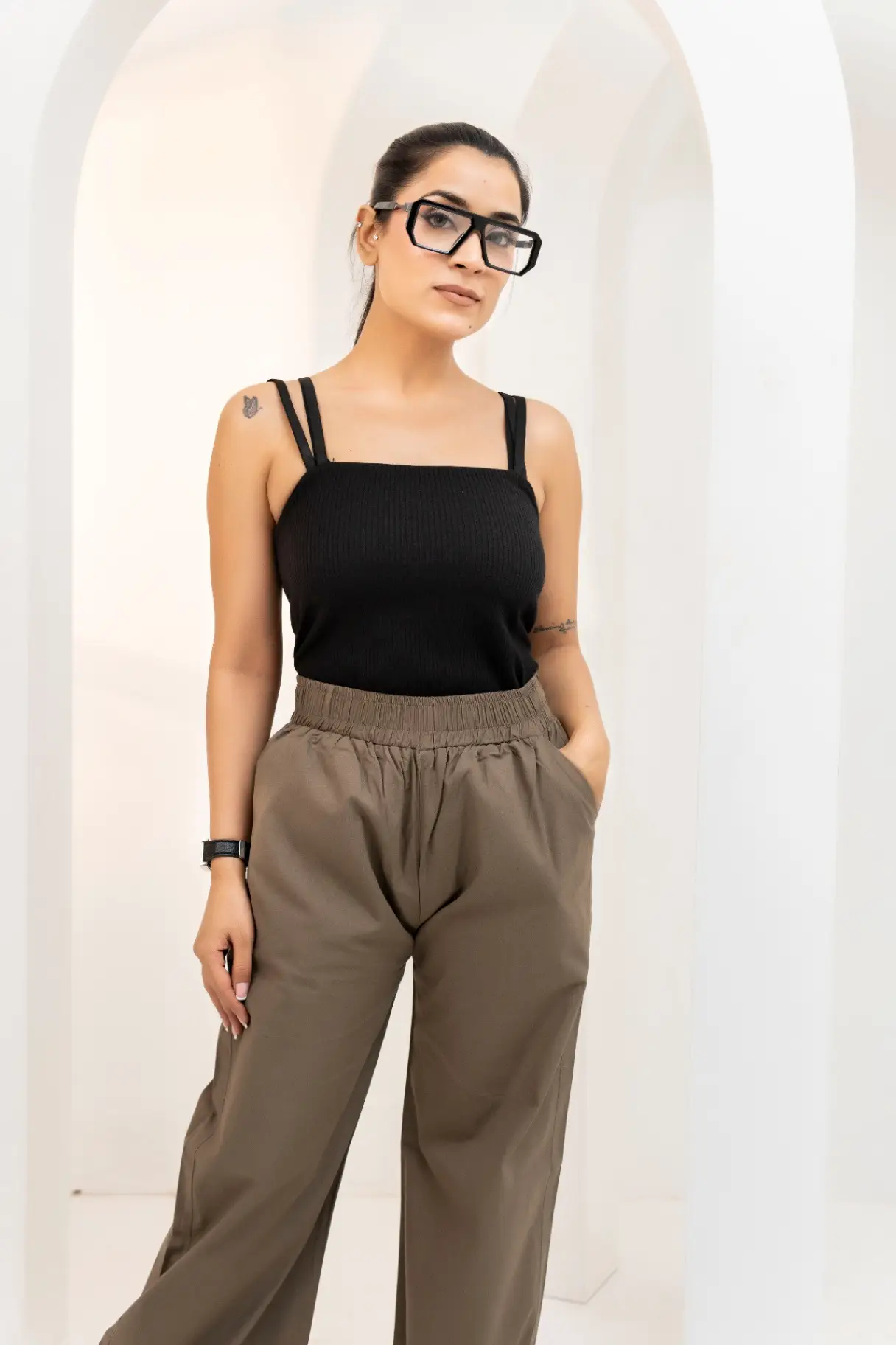 Girls' Soft Ash Brown Pleated Wide-Leg Loungewear Cotton Trousers view 3