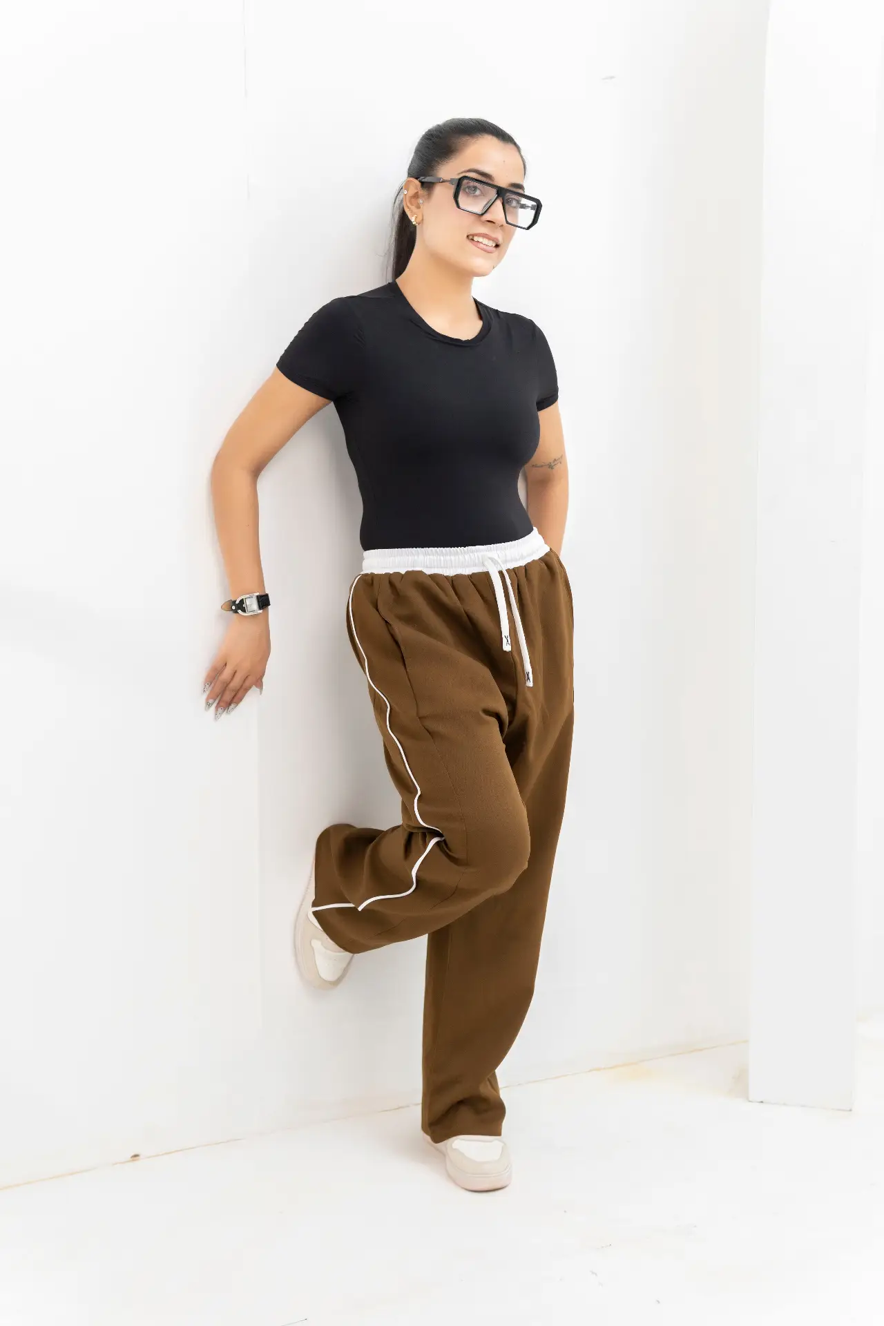 Camel Track-Style Contrast Drawstring Trousers view 2