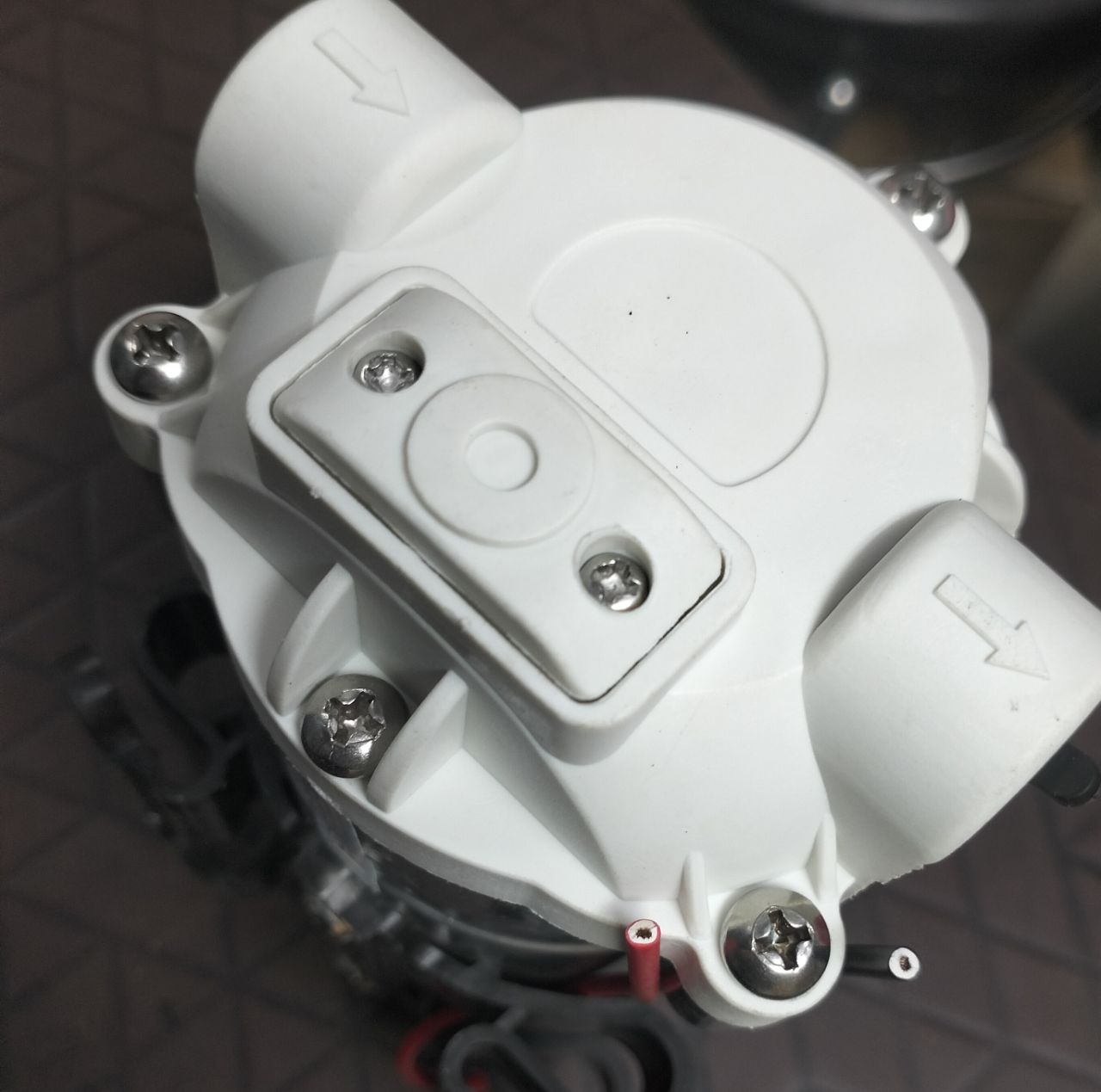 AQUAHHEEL GOLD-100 Diaphragm Booster Pump view 3