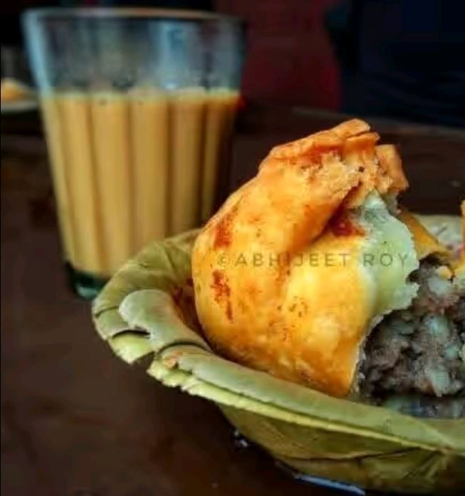 Chai With Samosa