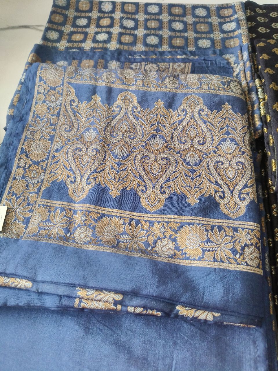 Moonga Silk Cotton Salvar Shoot Fabric view 3