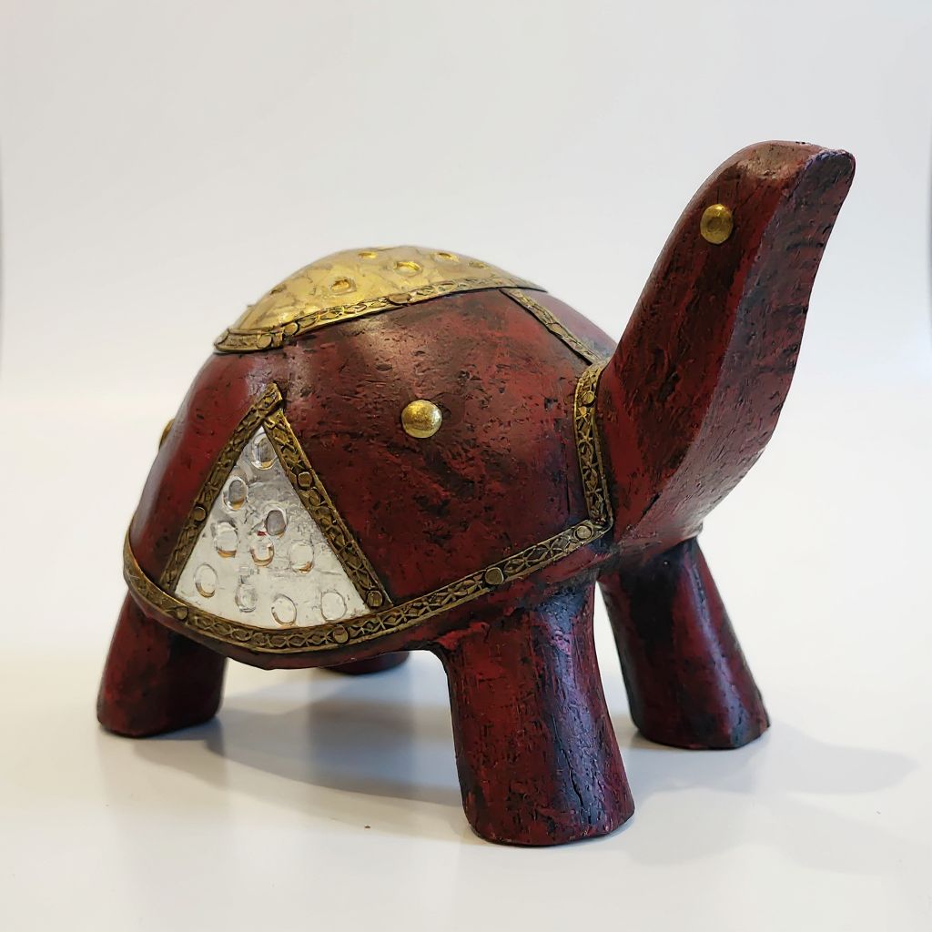 Wooden Turtle Figurine 4/4" view 2