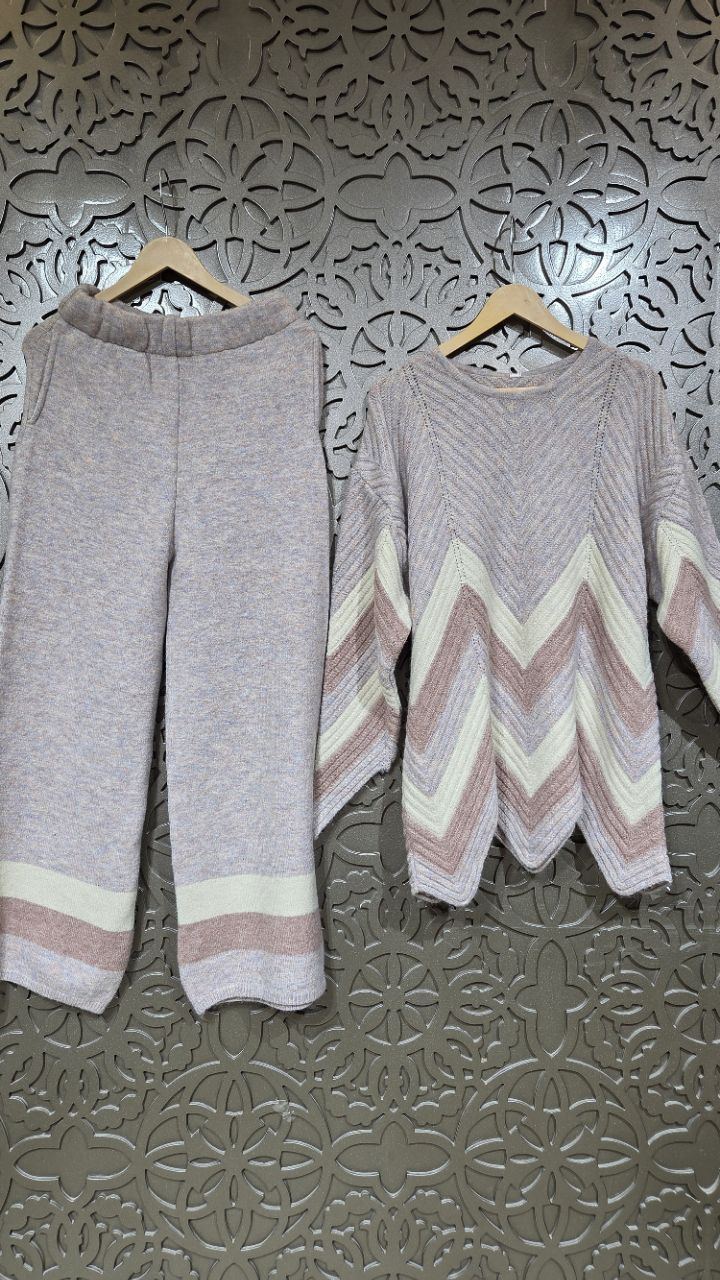 Chevron Knit Set view 2