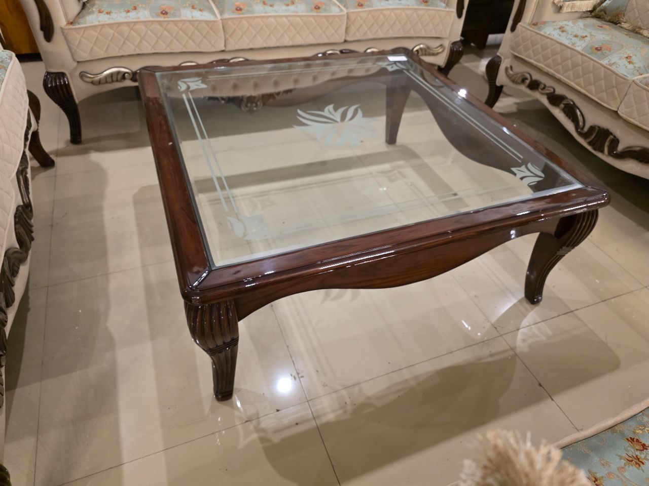 Royal Verona Sofa Set view 6