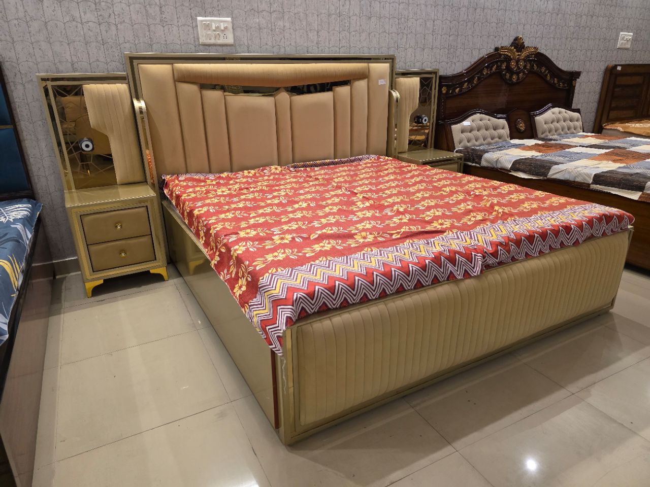 Regal Aura Bed view 2