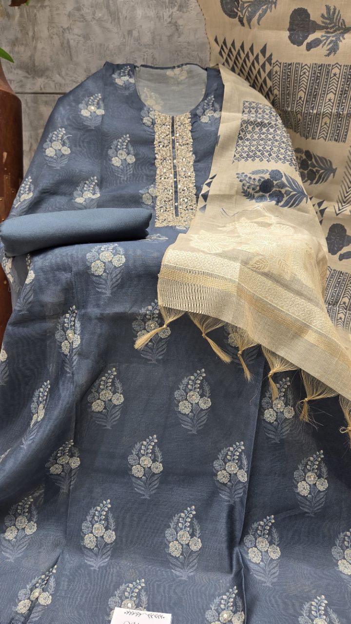 Ethnic Unstitched Suit view 2