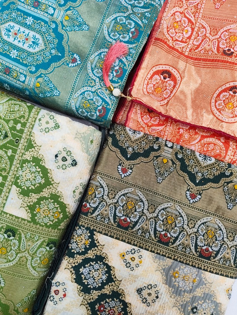 Elegant Jacquard Silk Saree – Timeless Floral Weaves in Rich Multicolours view 9