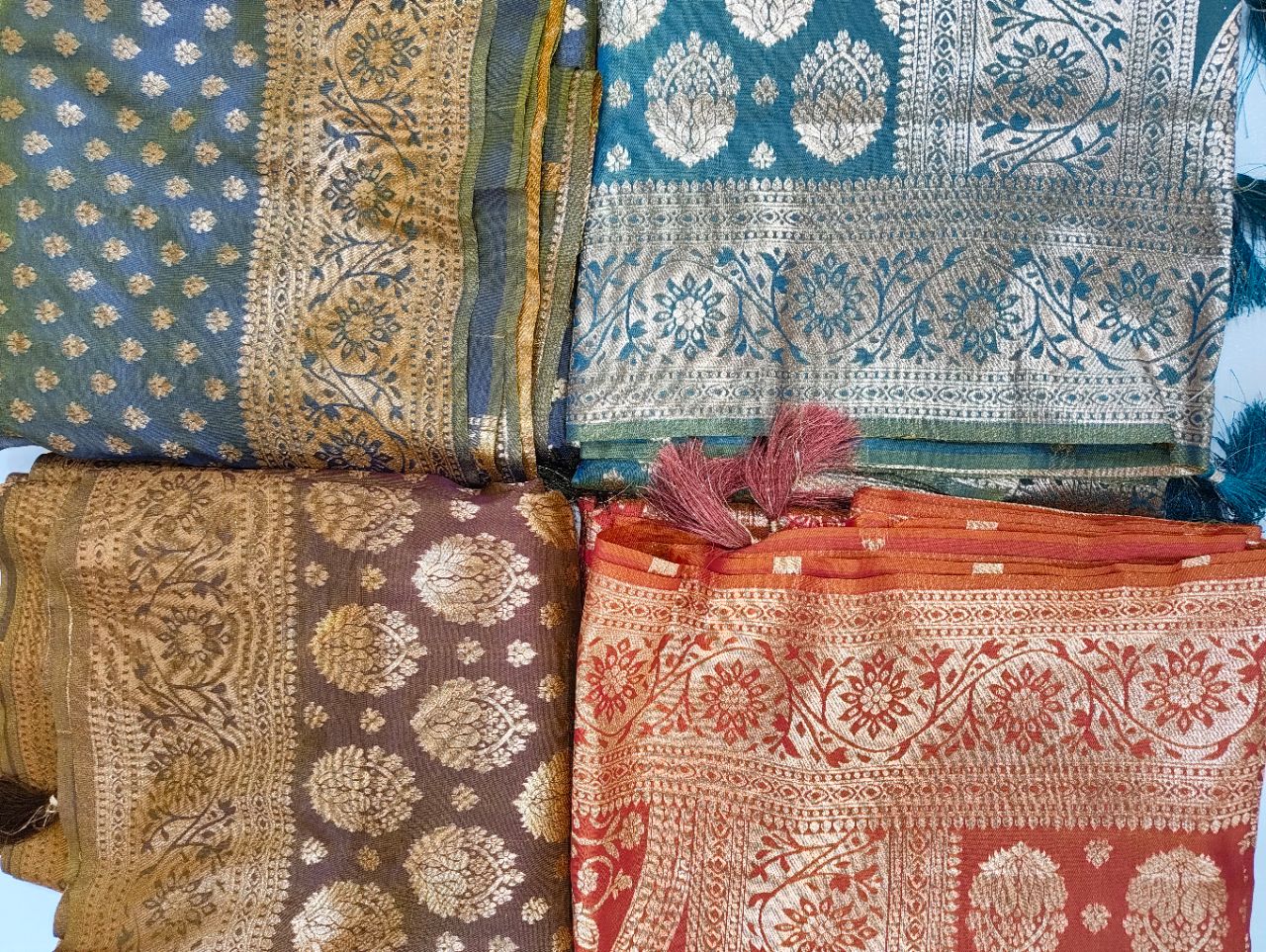 Elegant Brown Woven Saree with Rich Golden Border – Classic Ethnic Charm view 8