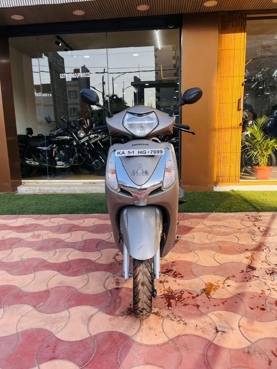 Honda Aviator /2019 Model view 4