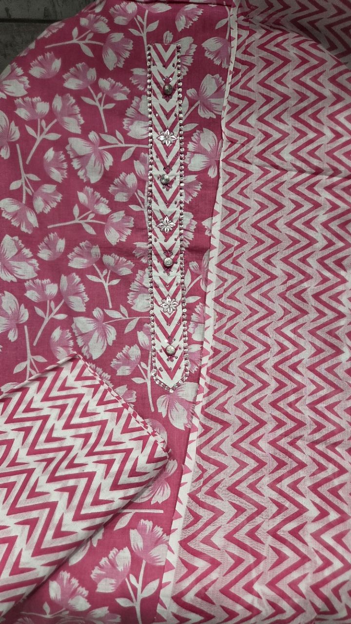 Unstitched Fabric - Floral & Chevron Print view 3