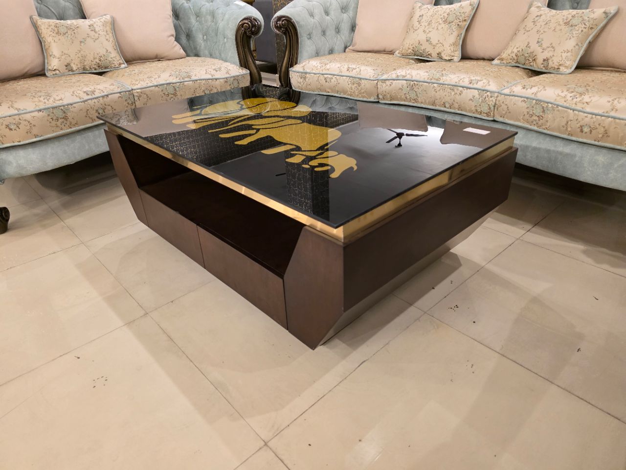 The Maharaja Elephant Signature Centre Table view 3