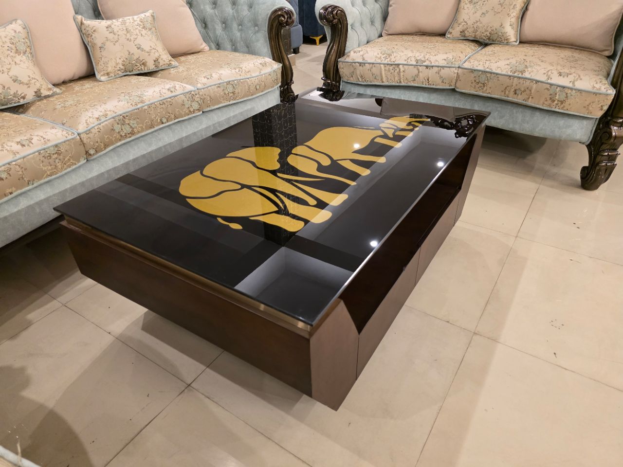 The Maharaja Elephant Signature Centre Table view 5