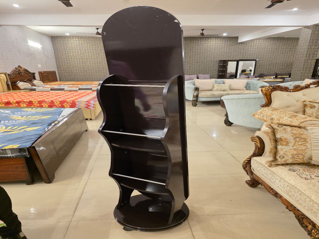 The Elite Swivel Mirror Organizer view 3
