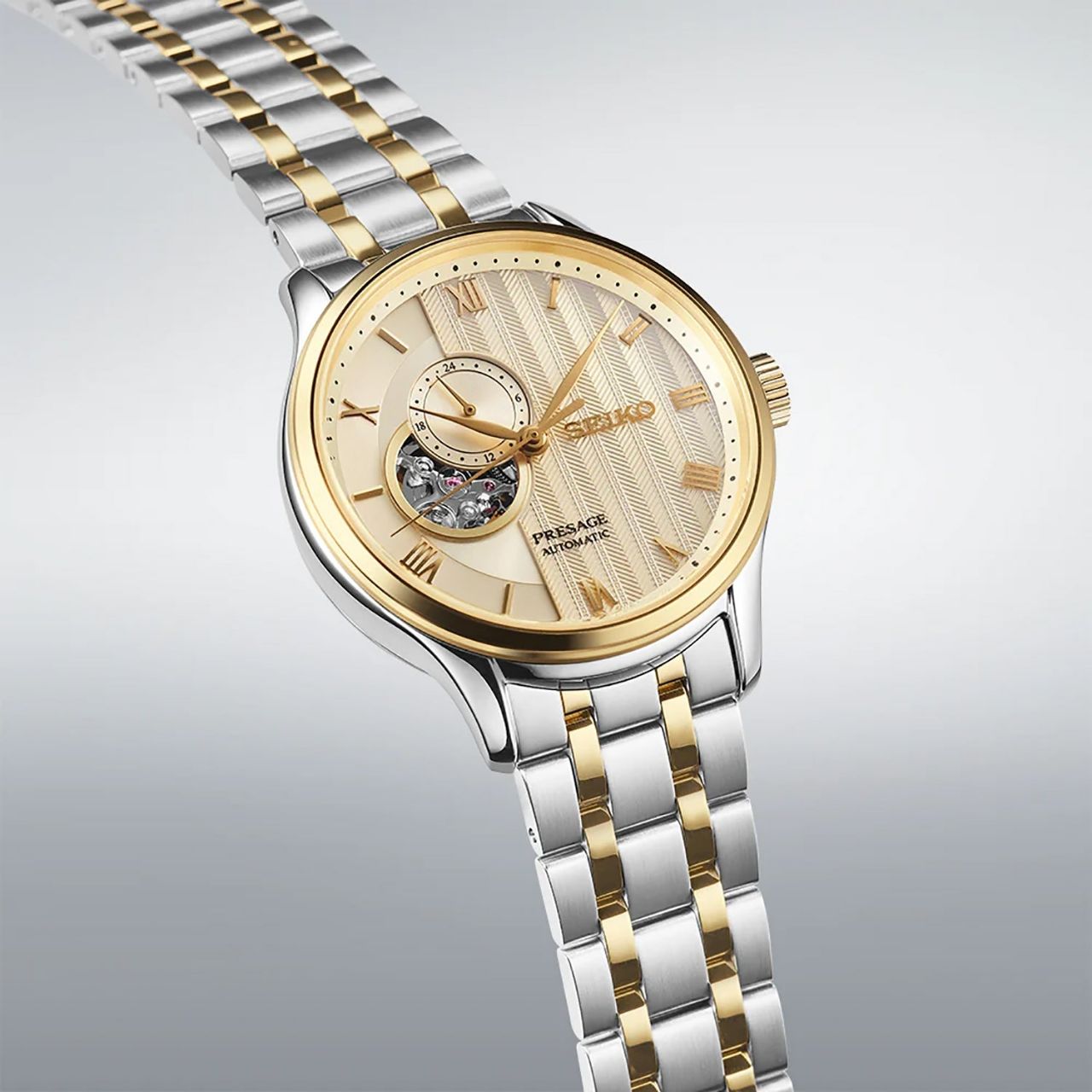 Seiko Presage SSA464J1 view 3